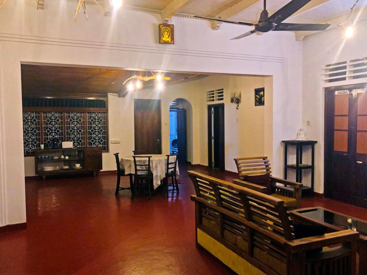 Casa Del Ceylon Lägenhet Hikkaduwa Exteriör bild